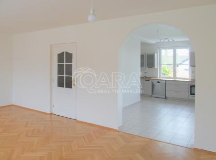 p5051157ano.jpg | Pronájem - dům/vila, 200 m²