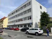 Pronájem - kanceláře, 308 m²