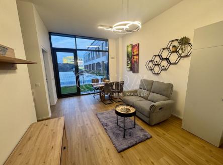 fotografie | Pronájem bytu, 1+kk, 52 m²