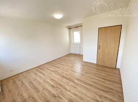 img-4858.jpeg | Pronájem bytu, 2+kk, 43 m²