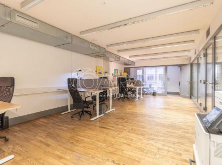 fotografie | Prodej - kanceláře, 347 m²