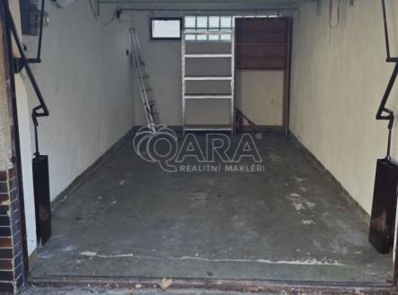 fotografie | Pronájem - malý objekt/garáž