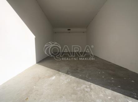 img-1429a.jpg | Prodej - malý objekt/garáž