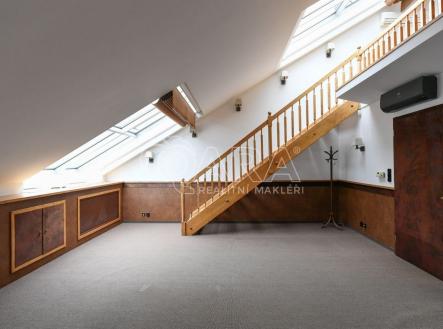 fotografie | Pronájem bytu, 3+1, 140 m²