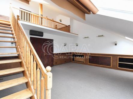fotografie | Pronájem bytu, 3+1, 140 m²