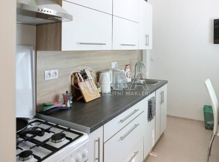 d89c9253-1.jpg | Pronájem bytu, 2+1, 58 m²