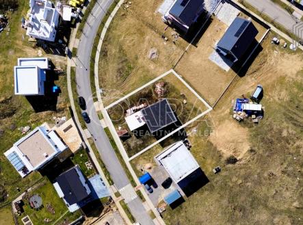 Pozemek a dům | Prodej - dům/vila, 231 m²