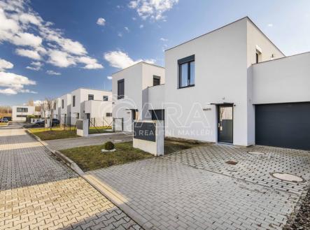 nemovitost | Prodej - dům/vila, 136 m²