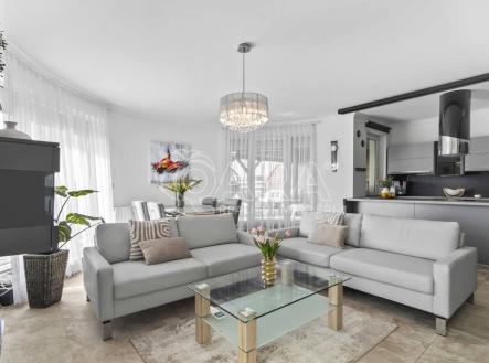 dsc03976.jpg | Prodej bytu, 2+kk, 121 m²