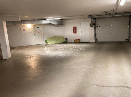 photo-2026-03-13-18-51-21-3.jpg | Pronájem - malý objekt/garáž