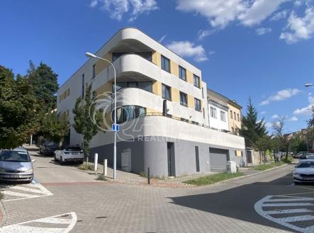 fotografie | Pronájem bytu, 2+kk, 72 m²