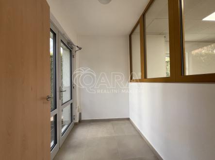 img-2860.jpeg | Pronájem - kanceláře, 122 m²