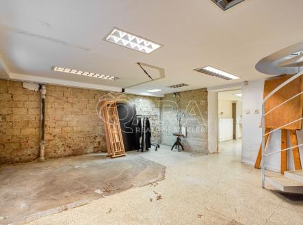 dsc03093-hdr.jpg | Prodej - obchodní prostor, 94 m²