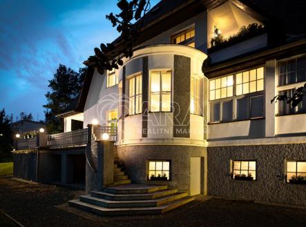 fotografie | Prodej - dům/vila, 747 m²