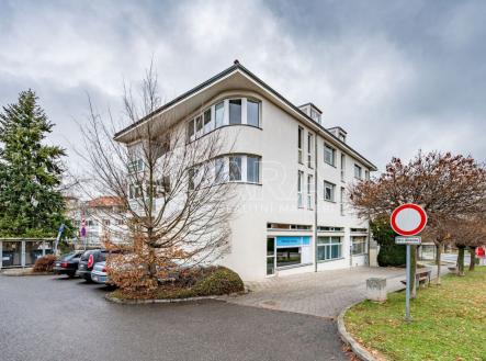 fotografie | Pronájem - obchodní prostor, 143 m²