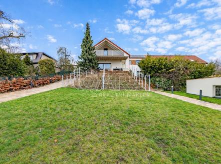 fotografie | Pronájem - dům/vila, 393 m²