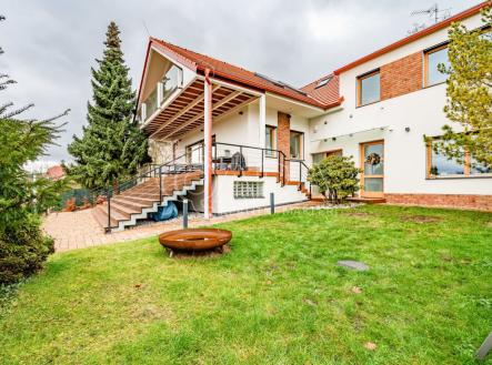 fotografie | Pronájem - dům/vila, 393 m²