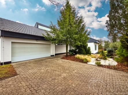 fotografie | Pronájem - dům/vila, 380 m²