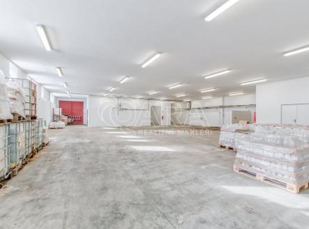 fotografie | Prodej - skladovací prostor, 1 029 m²