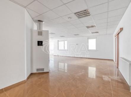 fotografie | Prodej - skladovací prostor, 1 029 m²