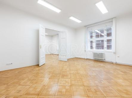 fotografie | Pronájem - kanceláře, 63 m²