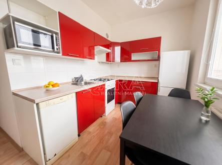 04_kuchyně_s_jídelnou.jpg | Pronájem bytu, 2+1, 55 m²