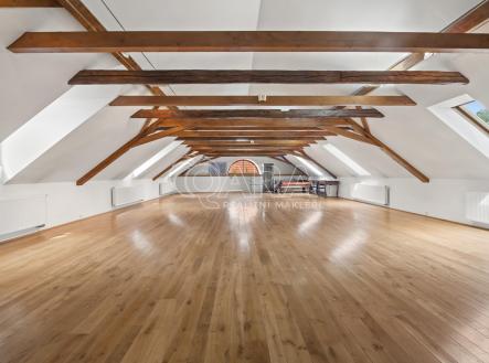 DSC07074.jpg | Prodej - komerční objekt, jiný, 470 m²