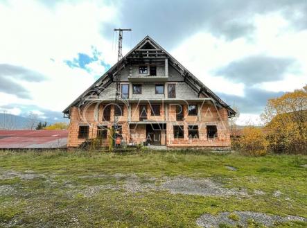 patrik vchod.jpg | Prodej - penzion, 1 200 m²