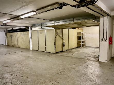 fotografie | Pronájem - malý objekt/garáž