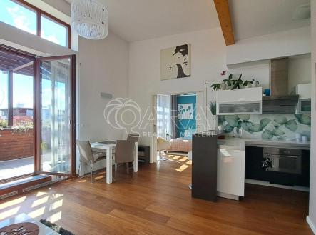 Pronájem Dolní Břežany pokoj 3.jpg | Pronájem bytu, 2+kk, 76,1 m²