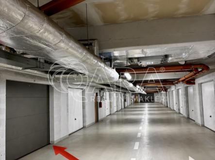 IMG_7495.jpeg | Pronájem - malý objekt/garáž