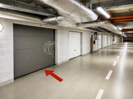 IMG_7493.jpeg | Pronájem - malý objekt/garáž