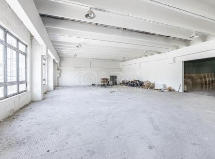 3.jpg | Pronájem - obchodní prostor, 10 000 m²