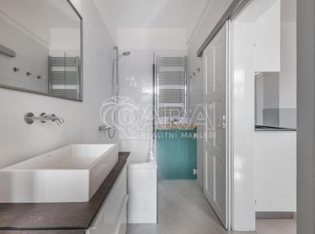 fotografie | Pronájem bytu, 1+1, 49 m²