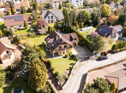 1.jpg | Prodej - dům/vila, 233 m²