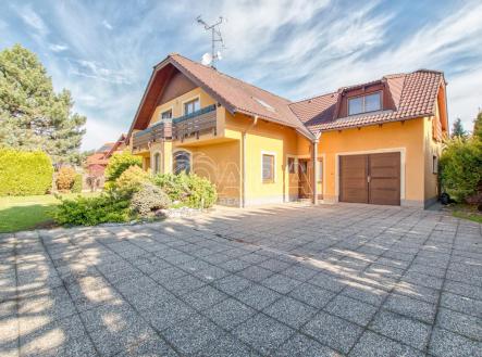 2.jpg | Prodej - dům/vila, 233 m²
