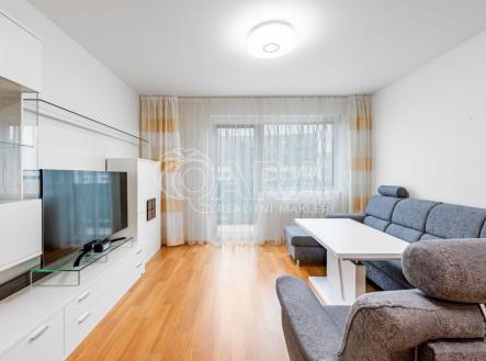 fotografie | Pronájem bytu, 2+kk, 62 m²