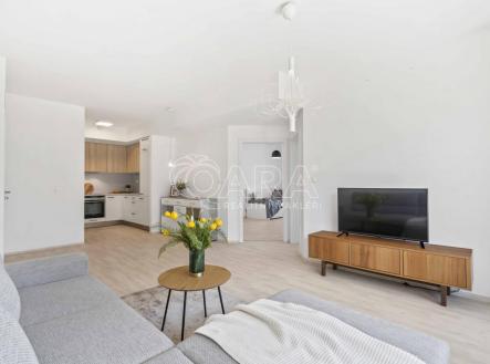 obývací pokoj s kuchyňským koutem | Prodej bytu, 3+kk, 73,5 m²