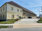 Pronájem - skladovací prostor, 400 m²