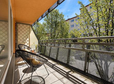 www.bytsymfonicka.cz | Prodej bytu, 1+kk, 61,3 m²