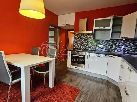 Pronájem bytu, 2+1, 60 m²