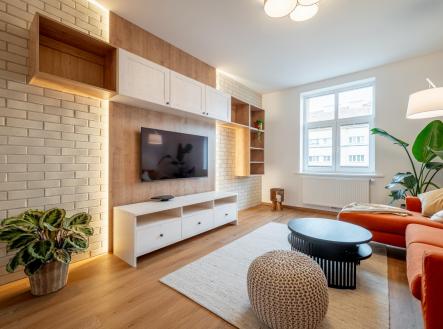 5_Května (1).JPG | Pronájem bytu, 2+1, 63 m²