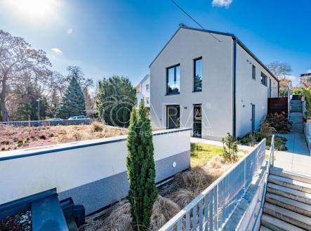 fotografie | Pronájem - komerční objekt, jiný, 64 m²