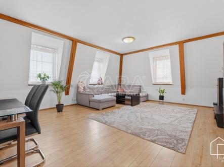 Pronájem bytu, 3+1, 92,7 m² obrázek