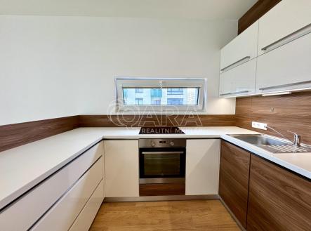 Pronájem bytu, 3+kk, 72 m²