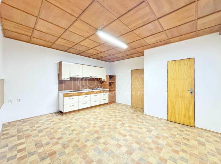 Kuchyně v patře | Pronájem bytu, atypický, 64 m²