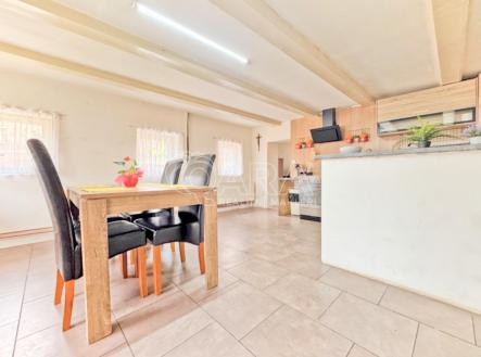 Jídelna | Prodej - dům/vila, 120 m²