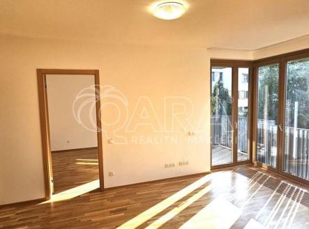 fotografie | Pronájem bytu, 2+kk, 52 m²