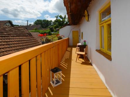 veranda | Prodej - dům/vila, 104 m²