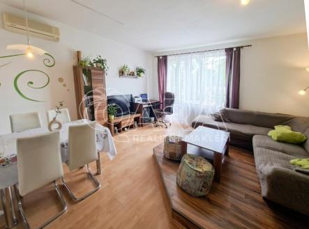 obývák 1.jpg | Prodej bytu, 3+kk, 76 m²